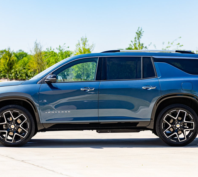 شيفروليه ترافيرس 2024